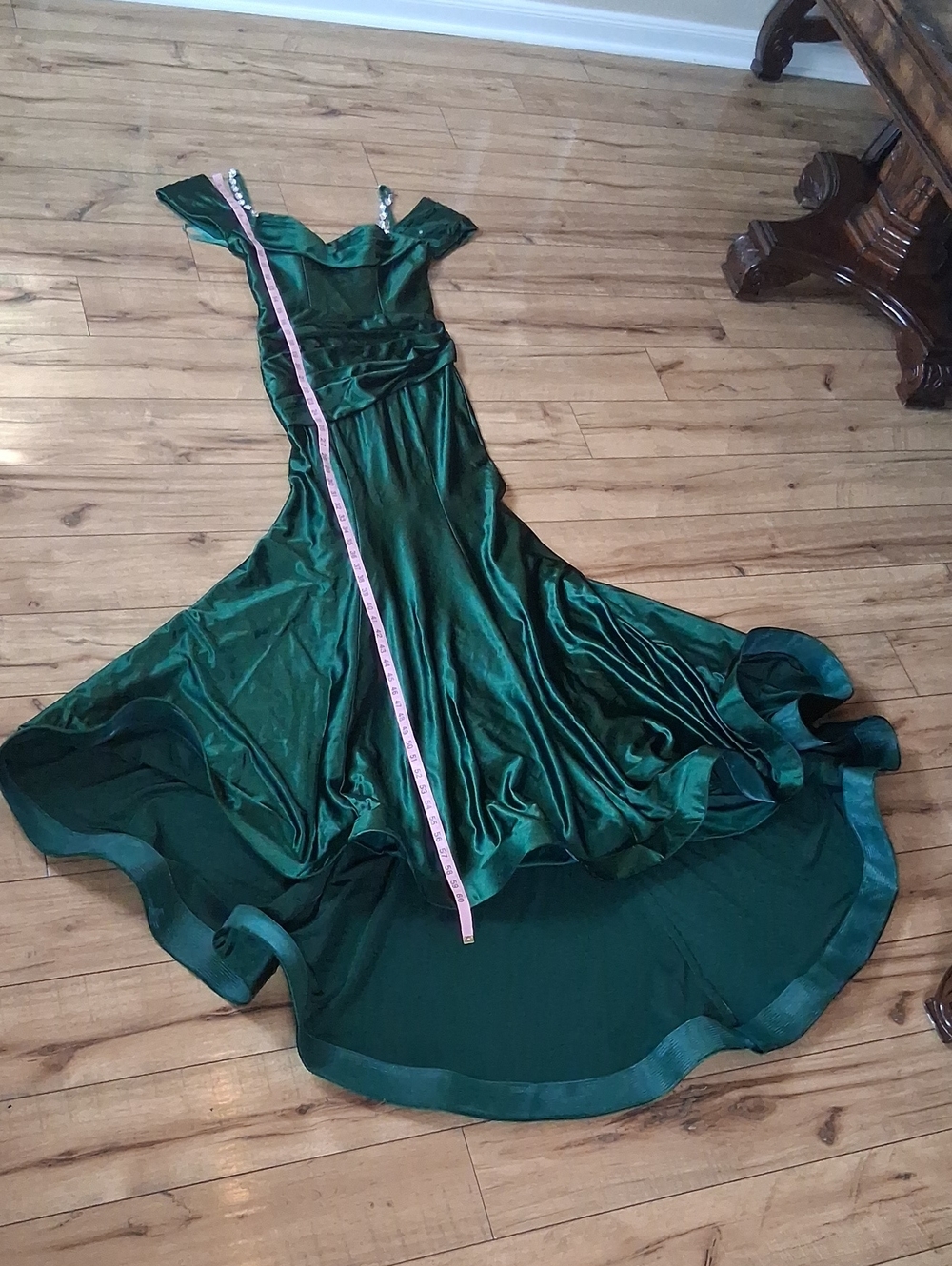 Women's Formal Glam Green Cowl Neck Sweep Train Gown Crystals Straps Small - Picture 15 of 16